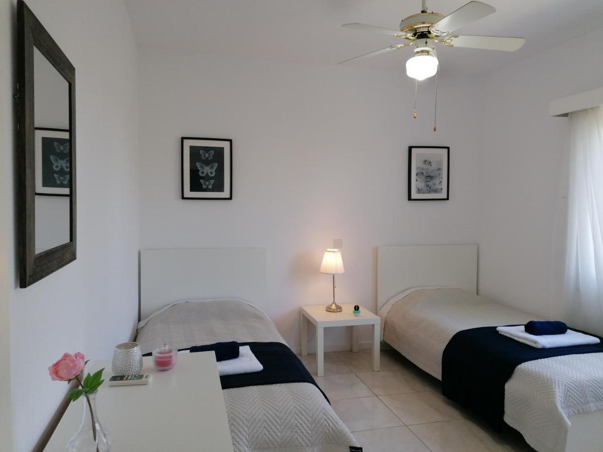 Paradise Gardens II Anastasia Apartment Paphos Bagian luar foto