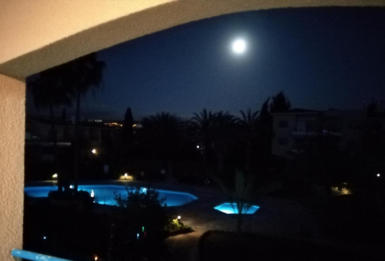 Paradise Gardens II Anastasia Apartment Paphos Bagian luar foto