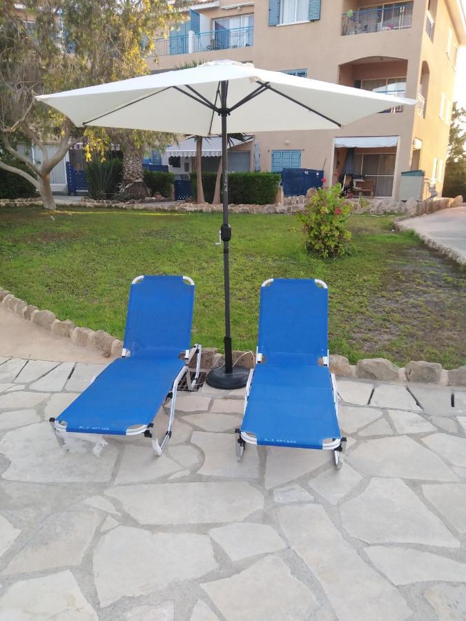 Paradise Gardens II Anastasia Apartment Paphos Bagian luar foto